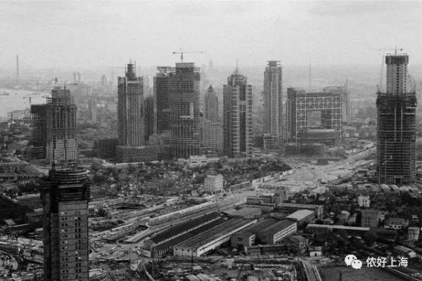 1994年：科技巨变与社会发展交汇的精彩一年