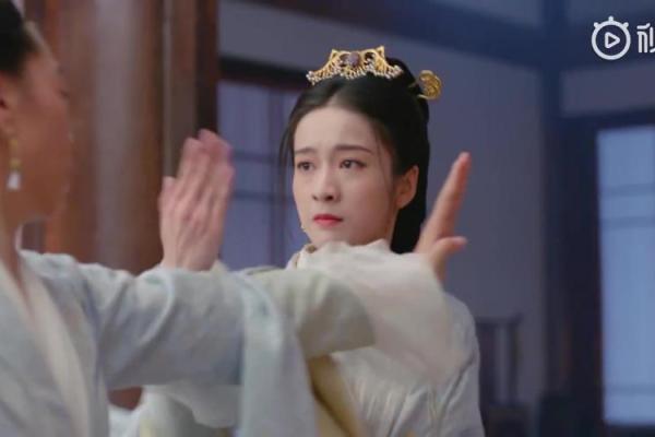 天生白发的命运:我是如何与之共生的 天生白发的命运:我是如何与之共生的