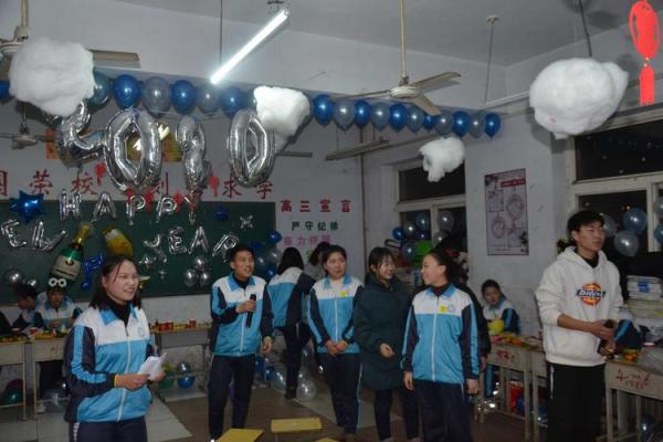 拼劲十足,收获满满:我为追梦拼过命的故事 拼劲十足,收获满满:我为追梦拼过命的故事