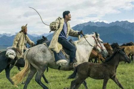 《探索流浪者：0命与1命的区别与游戏体验》