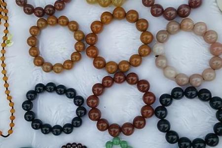 与玉石的缘分：如何根据命理选择适合自己的玉石