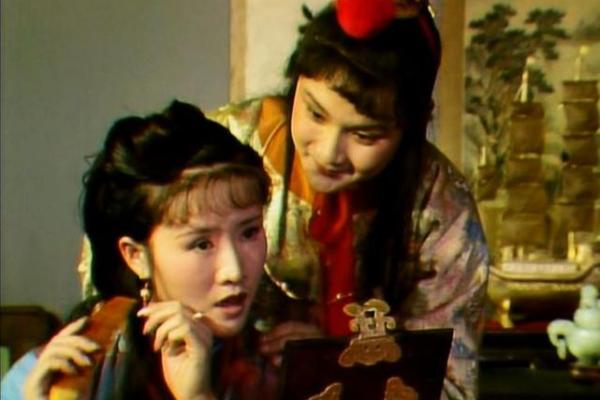 桃花命:破解命运之花的奥秘与应用 桃花命:破解命运之花的奥秘与应用