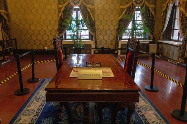 清朝皇帝命长秘密:养生智慧与皇宫生活探秘 清朝皇帝命长秘密:养生智慧与皇宫生活探秘