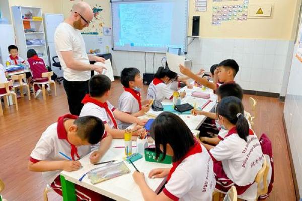 探秘13号孩子的命运之旅：命理与性格的奇妙关联