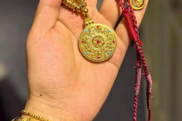 属猪金命人士适合佩戴的风水饰品与建议