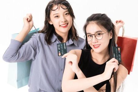 甲午年出生女性的性格与命理探究：命好与人生的幸福之路