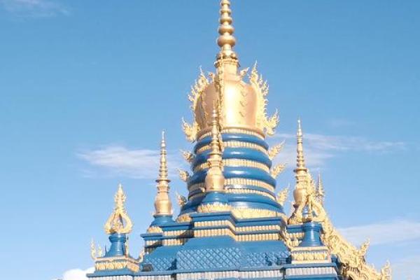 探秘泰国改命寺庙：命运的转折与灵魂的洗礼