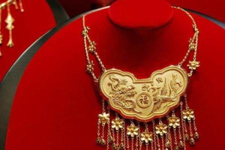 金马之命的人佩戴什么？探索命中注定的饰品与象征