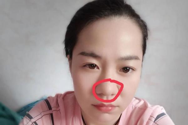 剑眉女孩的命运之钥：神秘面相解读与人生启迪
