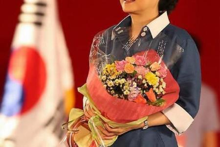 难产母亲的命运：探寻生命与爱的交响曲