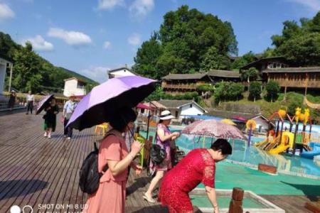 神秘的命运：探索克路旁土人的文化与传说
