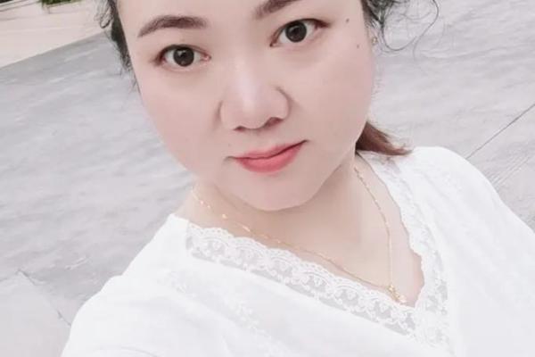 93年女性的命运解析：10月12日的她们注定不平凡！