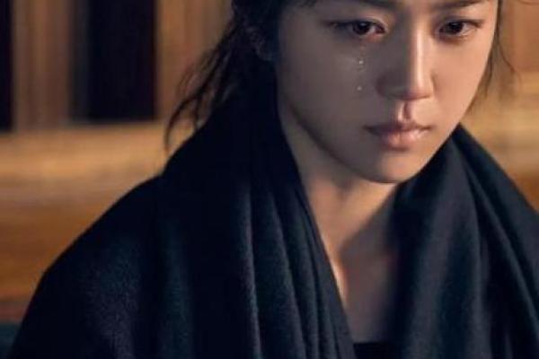 探秘：中年女人命运最旺盛的秘密与缘由