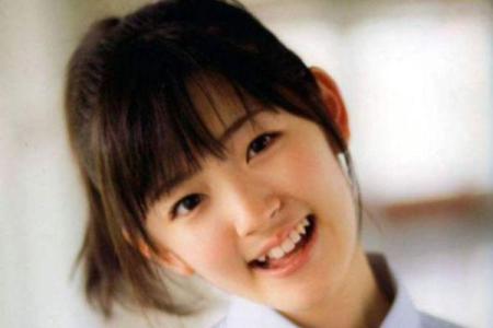 长虎牙的女人，命运的新奇与挑战