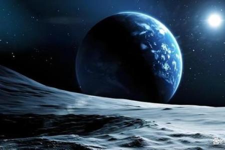 女命太阴星的深邃智慧与内在魅力分析