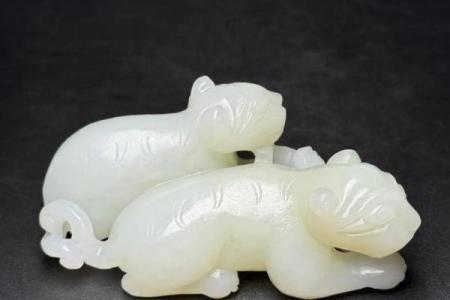 探秘命格与玉石：如何选择最适合自己的玉饰品