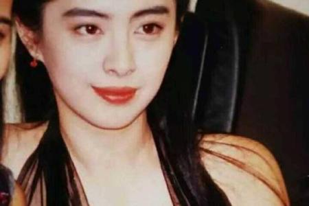 探秘面相：有美人尖的人命运如何？