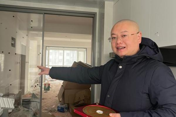 山头火命的人家里如何巧妙摆放风水物品提升运势？