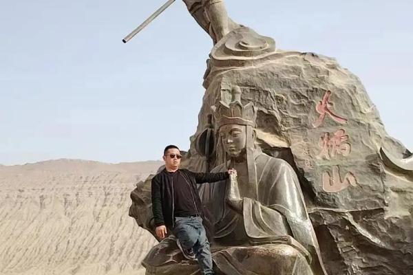 2000火兔命解析：揭示命中缺什么，寻找人生的智慧与方向