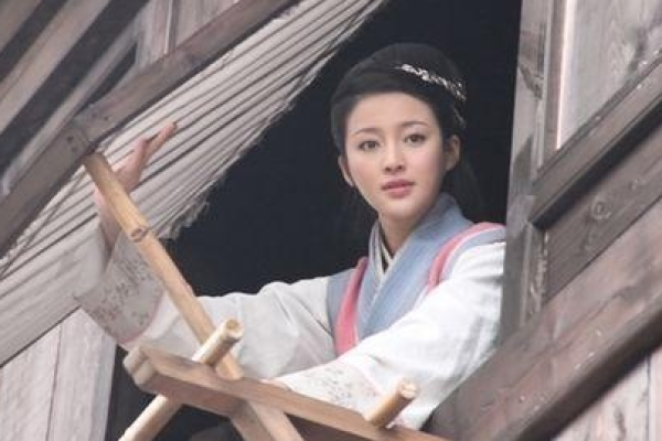 寡妇有子：命运的涅槃与人生的另一种选择