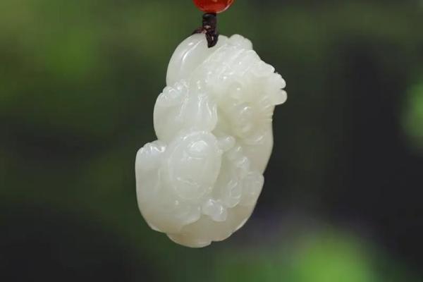 天上火命福气旺，佩戴貔貅助运势明显