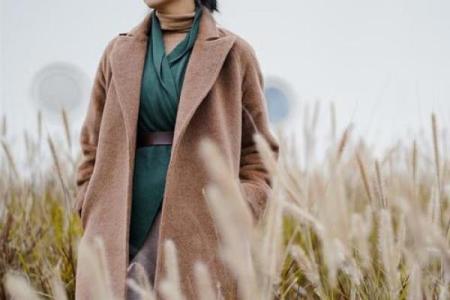 吉土命人士的穿搭宝典：颜色选择与气质提升之道