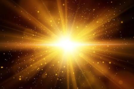 揭开漂亮女命的秘密：八字中那些闪耀的星光