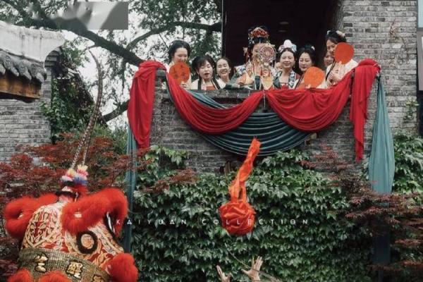 金命与土命结合:见证两千年龙年的奇妙之旅 金命与土命结合:见证两千年龙年的奇妙之旅