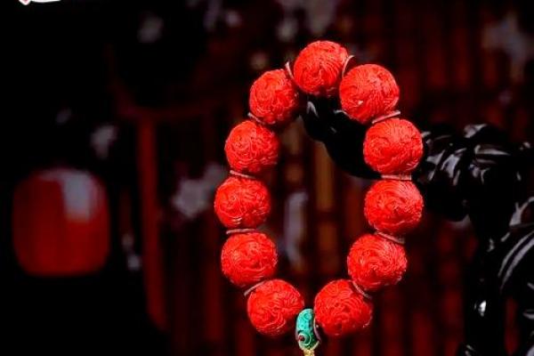 水中土命的人佩戴哪些首饰更能招财护运？