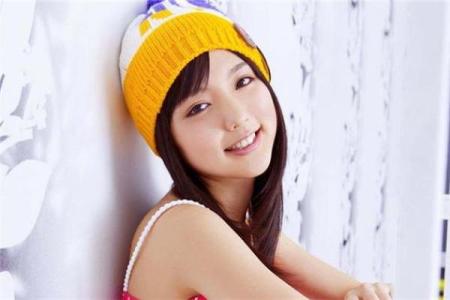 酉时出生的兔女，究竟是怎样的命运？探秘她们的性格与人生之路！