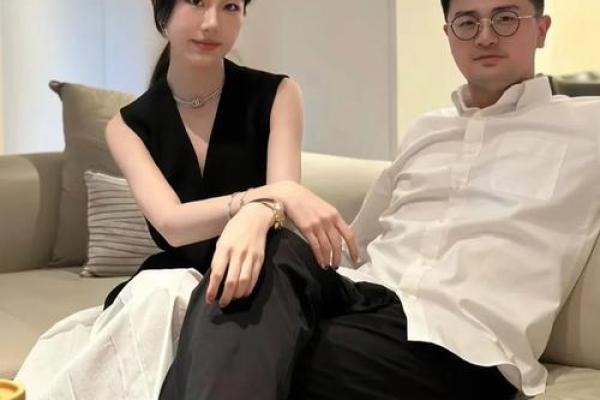 1996年鼠女命运与性格解析：她的独特魅力与人生轨迹