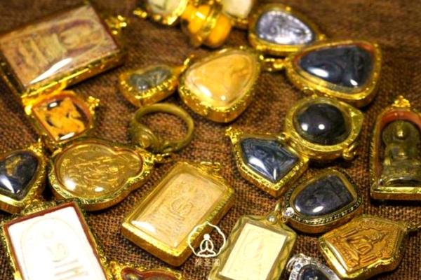 什么叫命牌?揭秘命牌背后的玄机与意义 什么叫命牌?揭秘命牌背后的玄机与意义