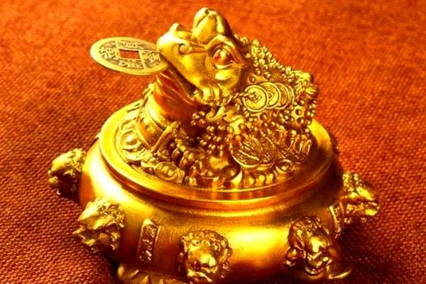 命理水多的人适合佩戴哪个生肖？探寻风水之道与吉祥物的秘密