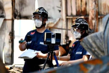 2002年木马是什么命：超越虚拟的迷雾与现实的链条