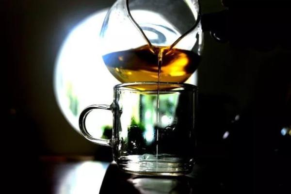 在绝唱中寻找生命的真谛与苦涩的命运 在绝唱中寻找生命的真谛与苦涩的命运