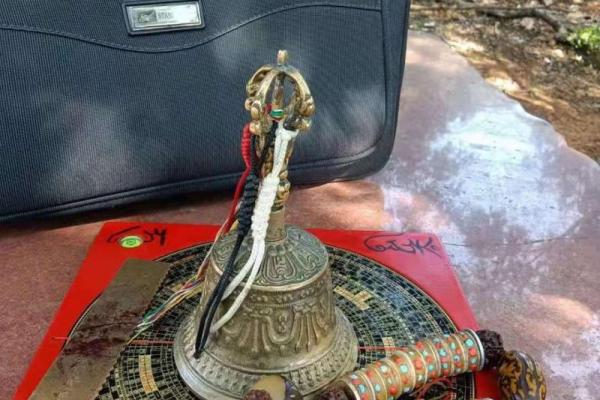 命格中的铁扫帚:掌握运势与人生转折的神秘工具 命格中的铁扫帚:掌握运势与人生转折的神秘工具