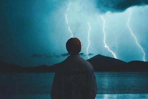 土命性格分析与个性签名推荐:如何彰显你的独特魅力 土命性格分析与个性签名推荐:如何彰显你的独特魅力