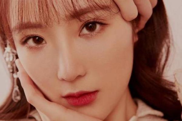 三两四的女命：温婉而坚韧，命运的独特篇章