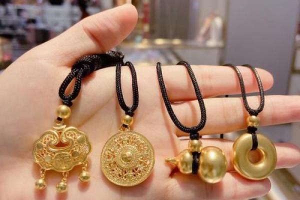 金命人佩戴哪些首饰最能带来好运与福气? 金命人佩戴哪些首饰最能带来好运与福气?