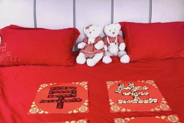 土命床上放什么最好？装饰与风水的完美结合！