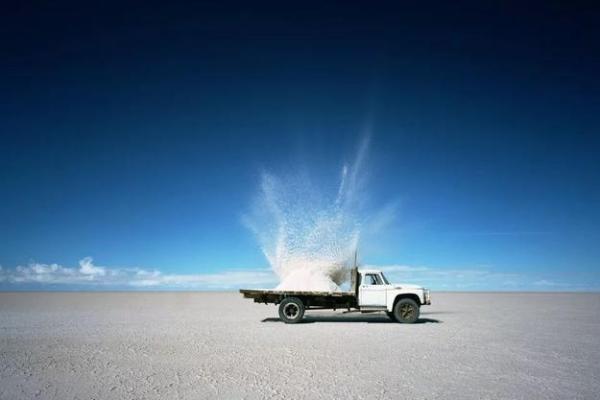 焕然一新的命运：己丑伞霹雳火的神秘解析与生活启示