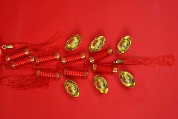 属相猪的命与五行解析：揭秘猪年人特质与生活智慧